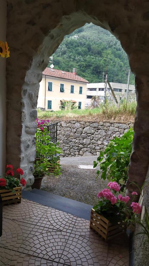La Casa Dell'Arco Appartement Carasco Buitenkant foto